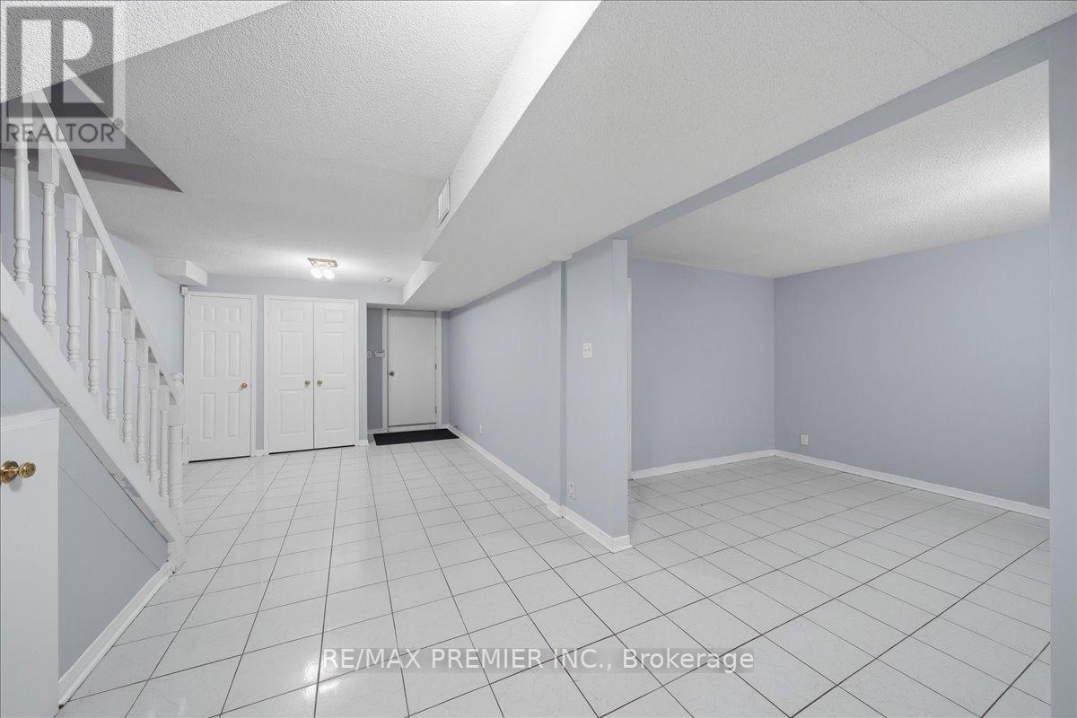 130 Jackman Crescent, Vaughan, Ontario  L4L 6P2 - Photo 33 - N13461628