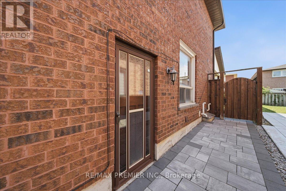 130 Jackman Crescent, Vaughan, Ontario  L4L 6P2 - Photo 36 - N13461628