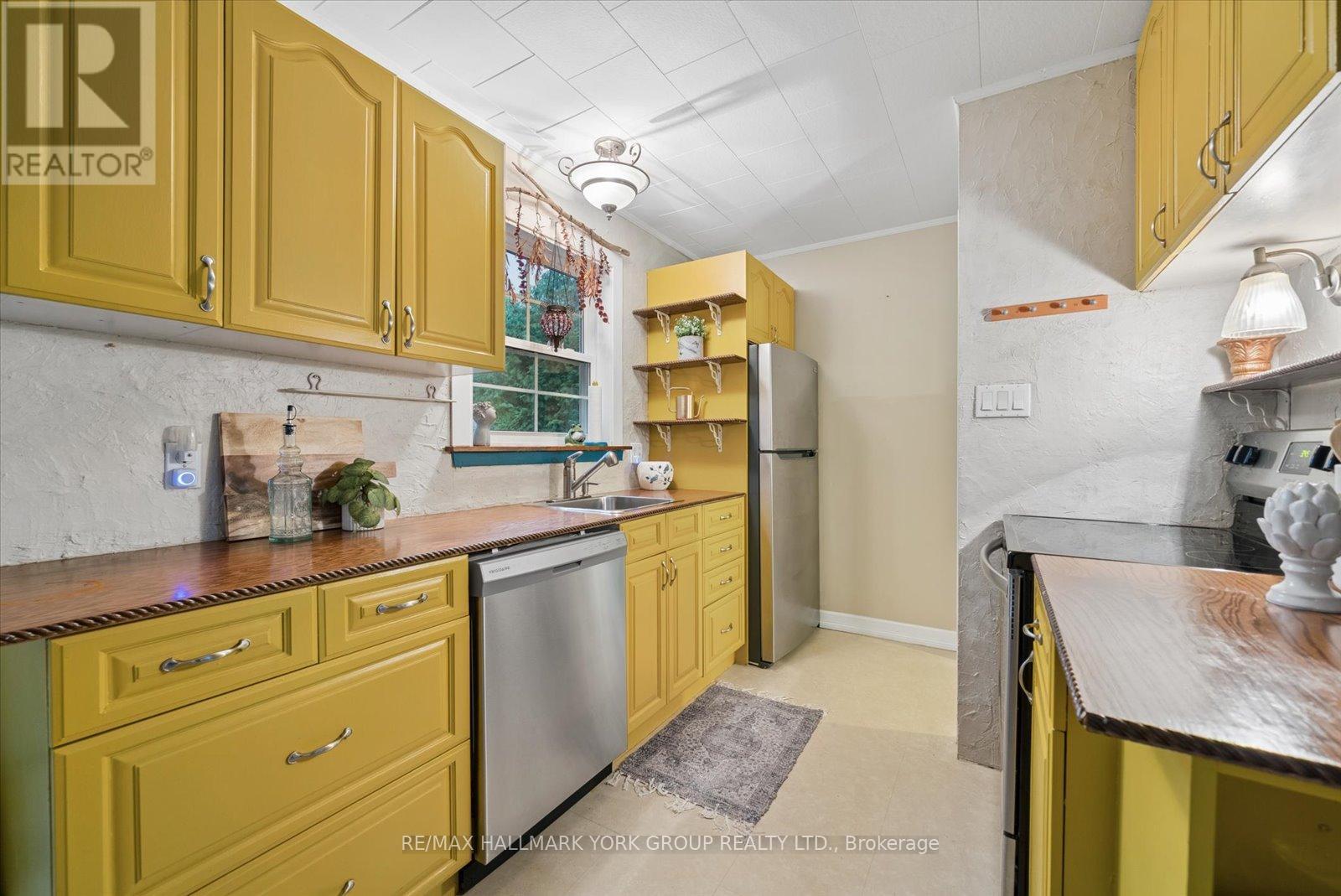 47 Sunnidale Boulevard, Georgina, Ontario  L0E 1L0 - Photo 10 - N13461640