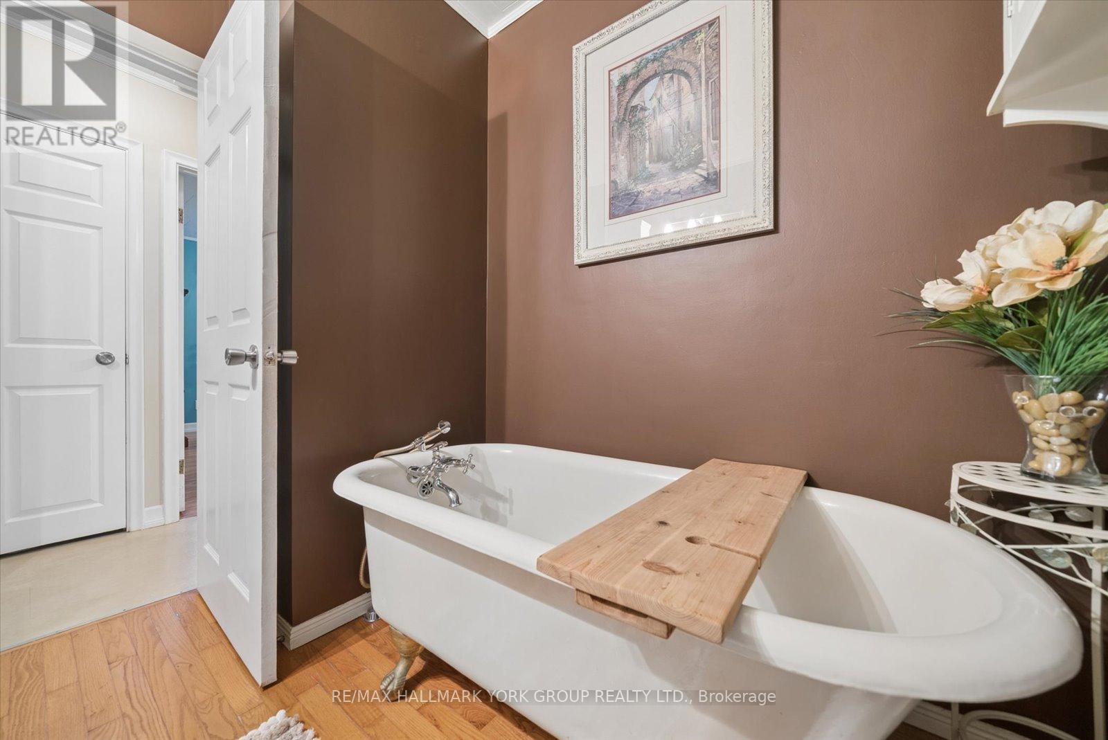 47 Sunnidale Boulevard, Georgina, Ontario  L0E 1L0 - Photo 20 - N13461640