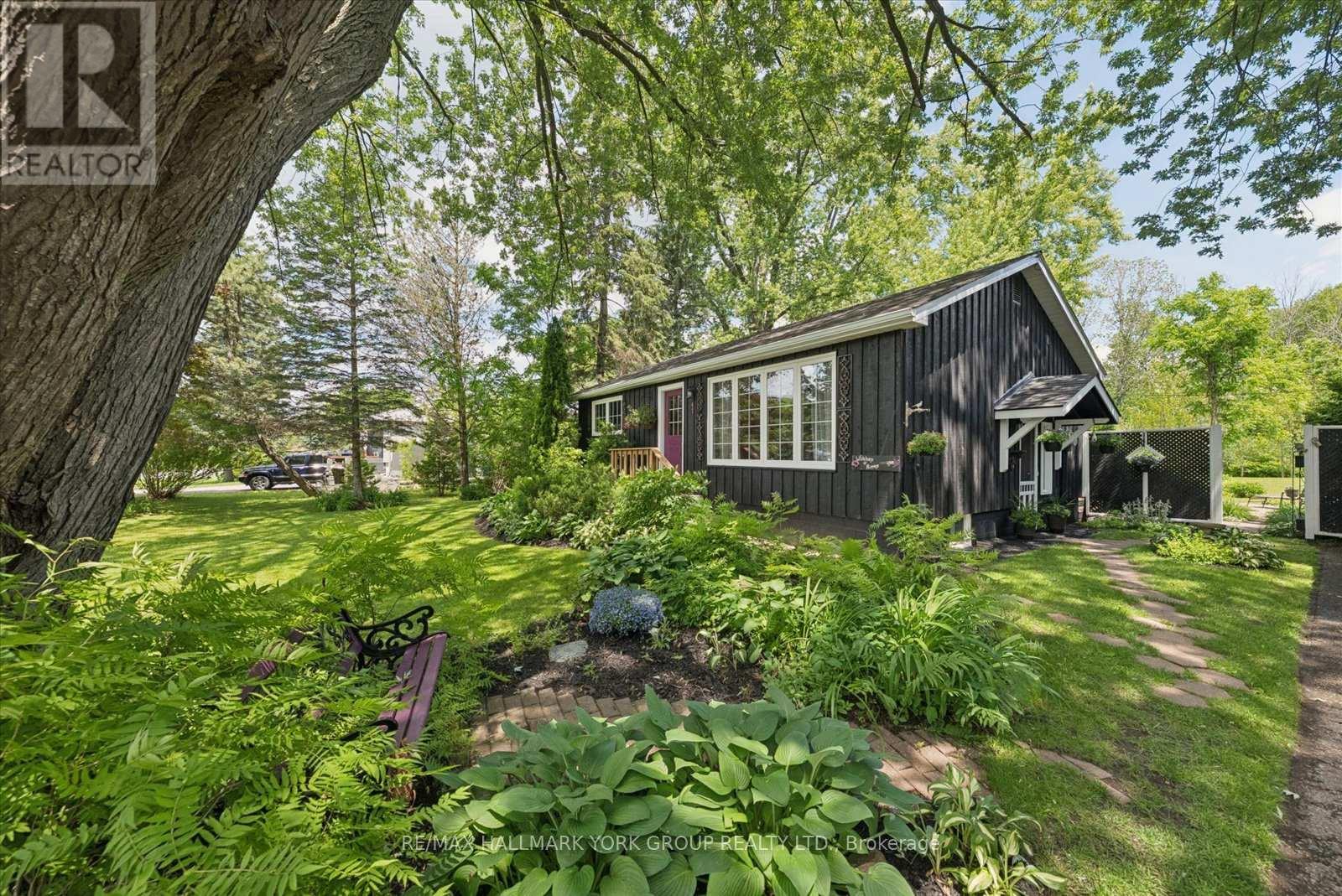 47 Sunnidale Boulevard, Georgina, Ontario  L0E 1L0 - Photo 4 - N13461640