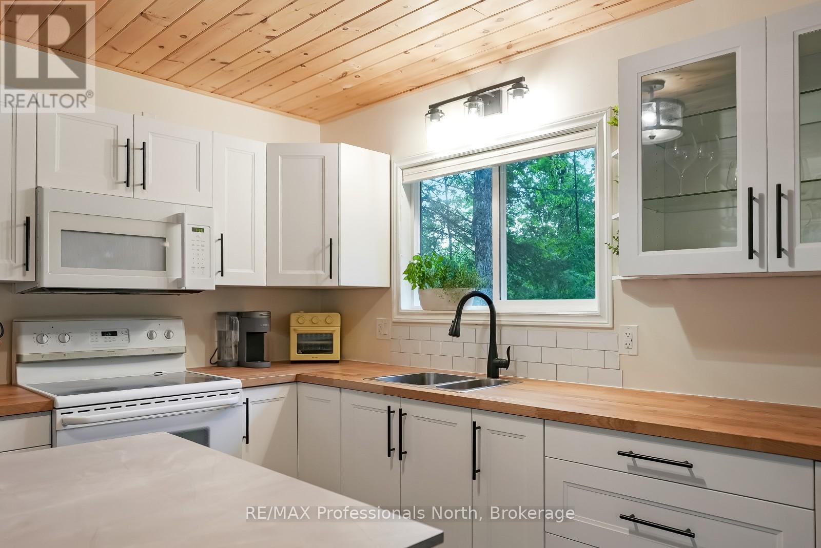 1534 Salerno Lake Road, Highlands East (Glamorgan), Ontario  K0M 1X0 - Photo 12 - X13461928