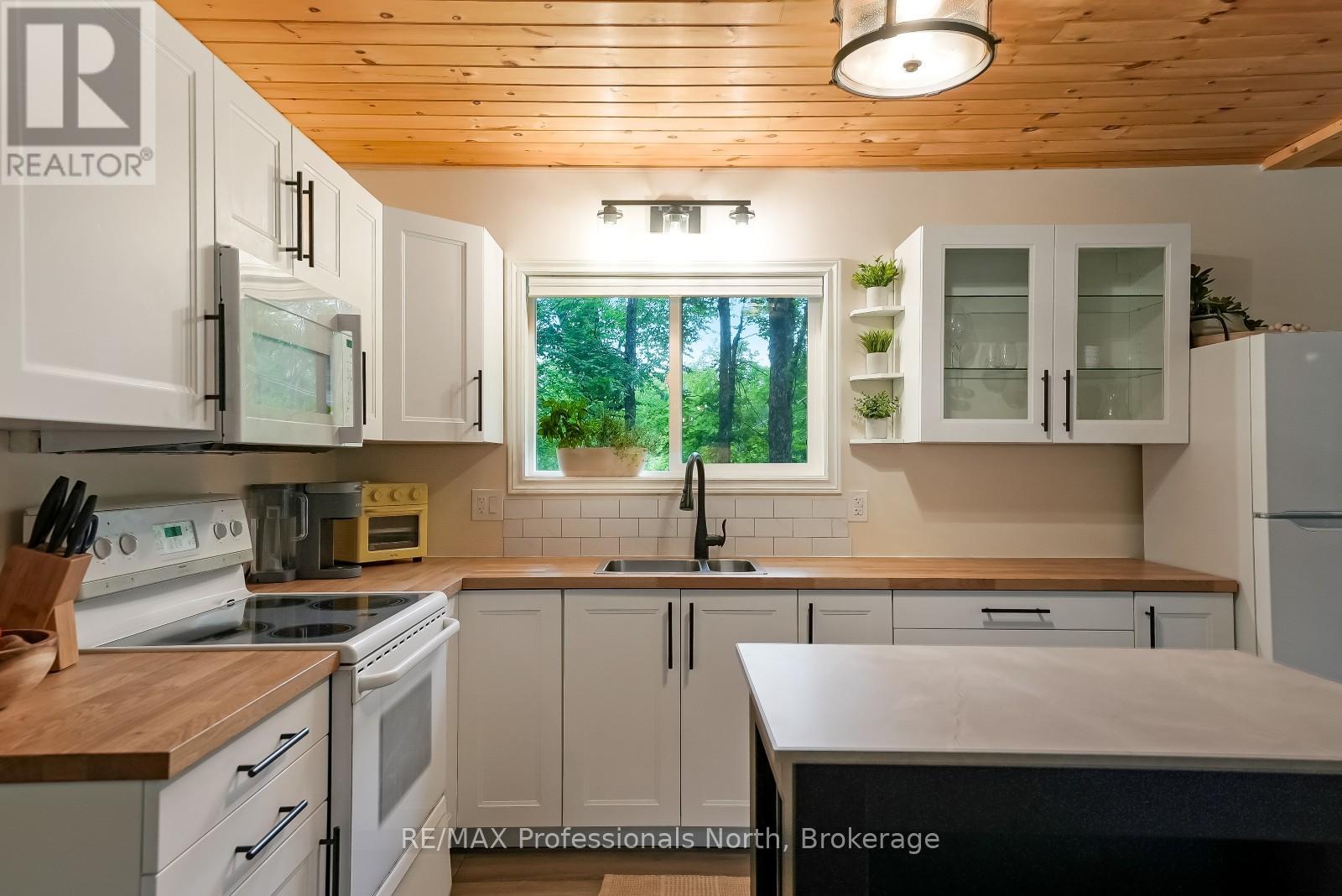 1534 Salerno Lake Road, Highlands East (Glamorgan), Ontario  K0M 1X0 - Photo 13 - X13461928