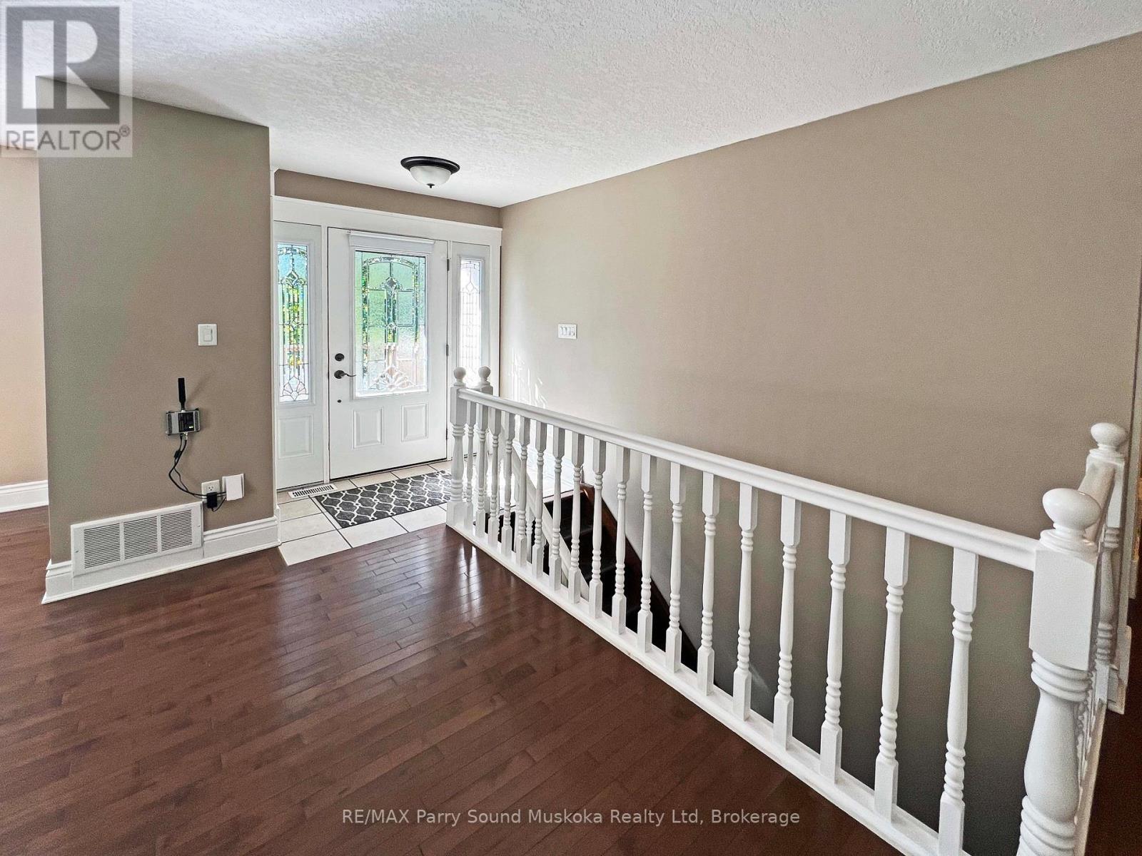 9 Little's Lane, Carling, Ontario  P0G 1G0 - Photo 14 - X13461930