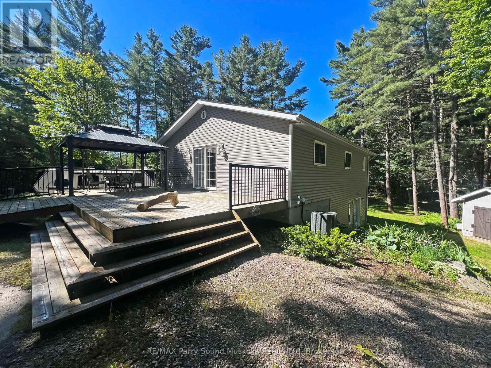9 Little's Lane, Carling, Ontario  P0G 1G0 - Photo 2 - X13461930