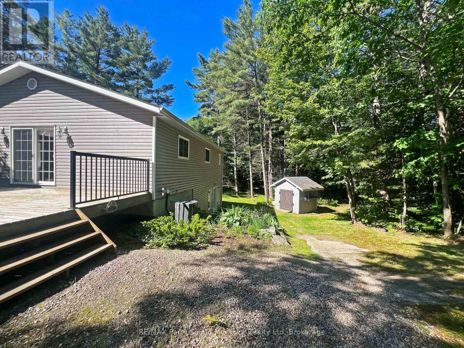 9 Little's Lane, Carling, Ontario  P0G 1G0 - Photo 4 - X13461930