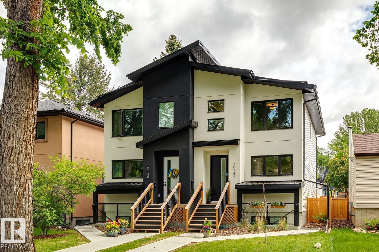 10147/49 82 ST NW, edmonton, Alberta