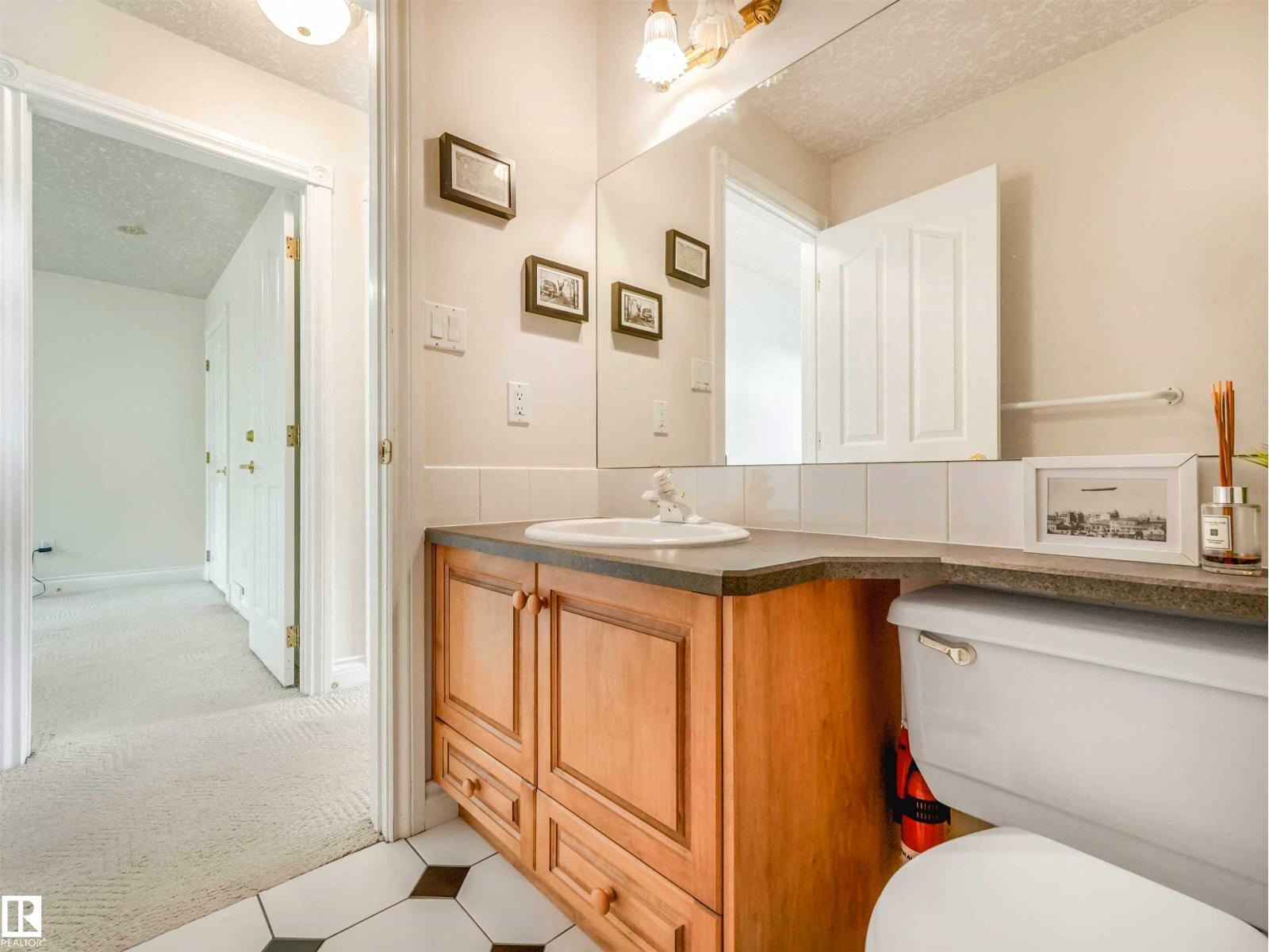 9508 100a St Nw, Edmonton, Alberta  T5K 0V6 - Photo 29 - E4494330
