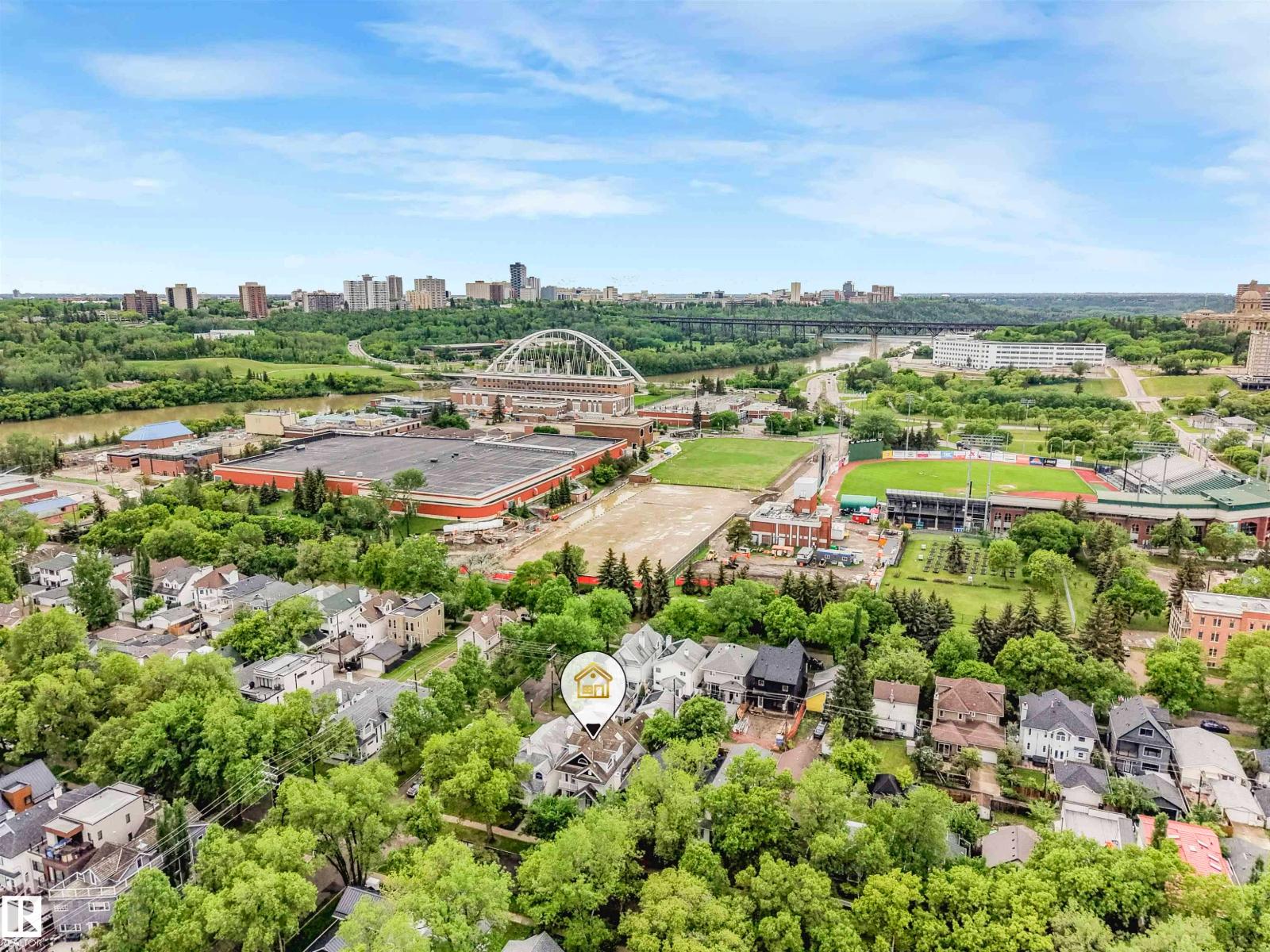 9508 100a St Nw, Edmonton, Alberta  T5K 0V6 - Photo 4 - E4494330