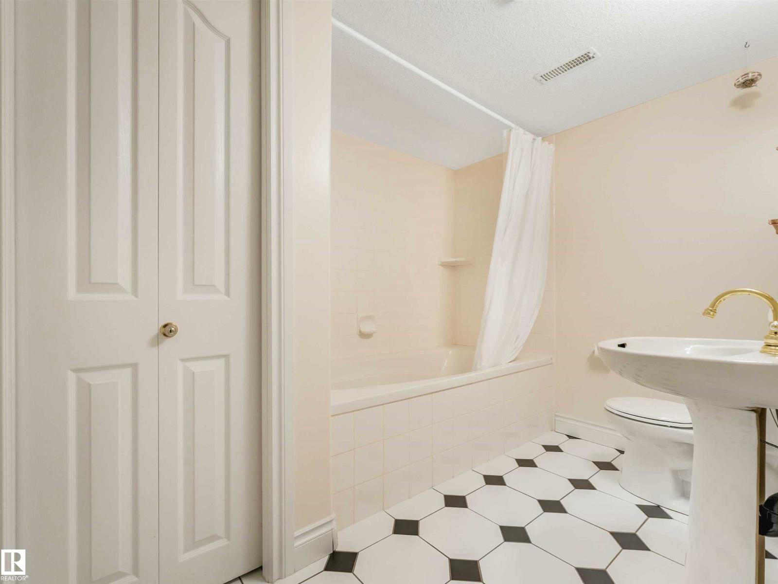 9508 100a St Nw, Edmonton, Alberta  T5K 0V6 - Photo 49 - E4494330