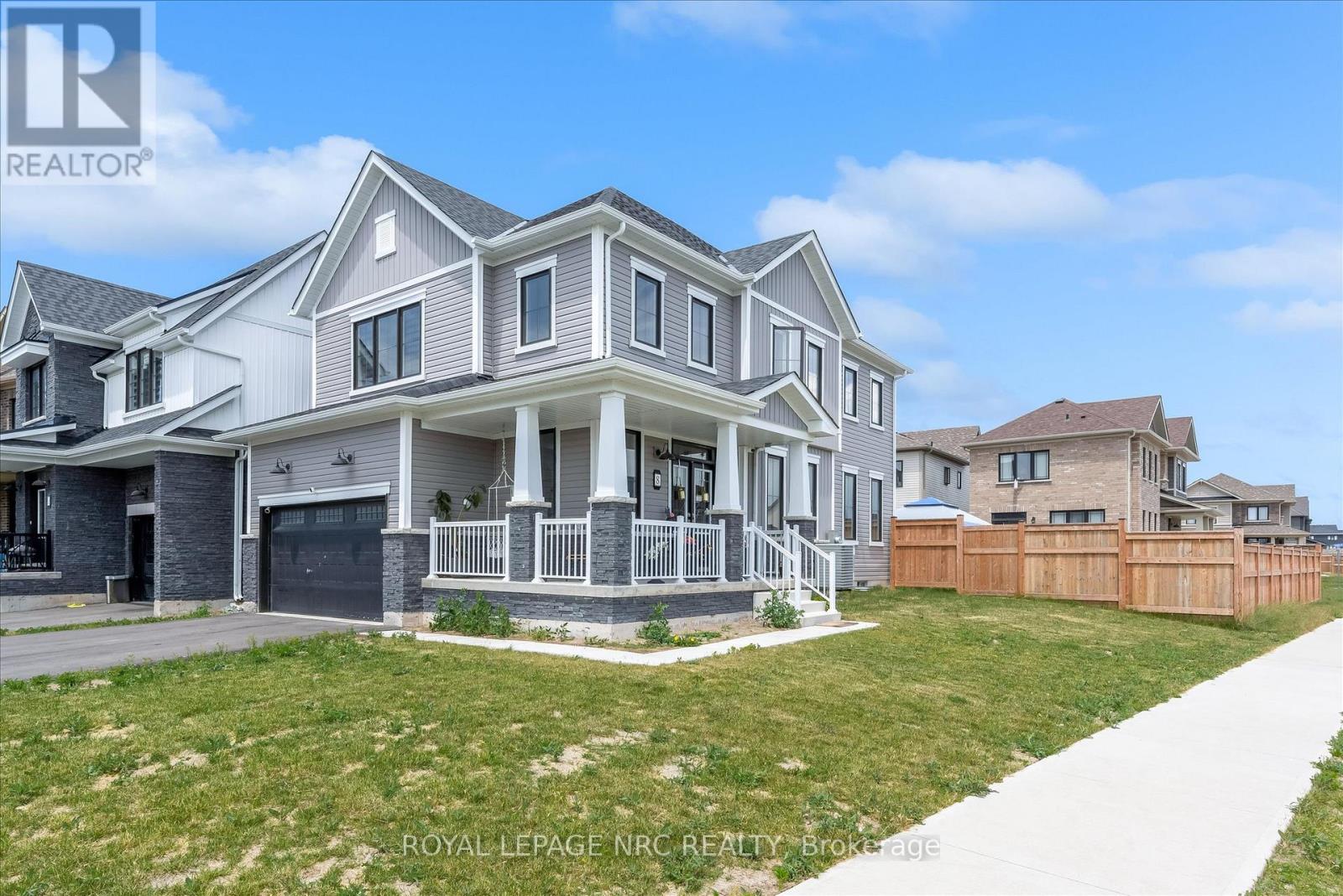 8 DOWNRIVER DRIVE, Welland, Ontario