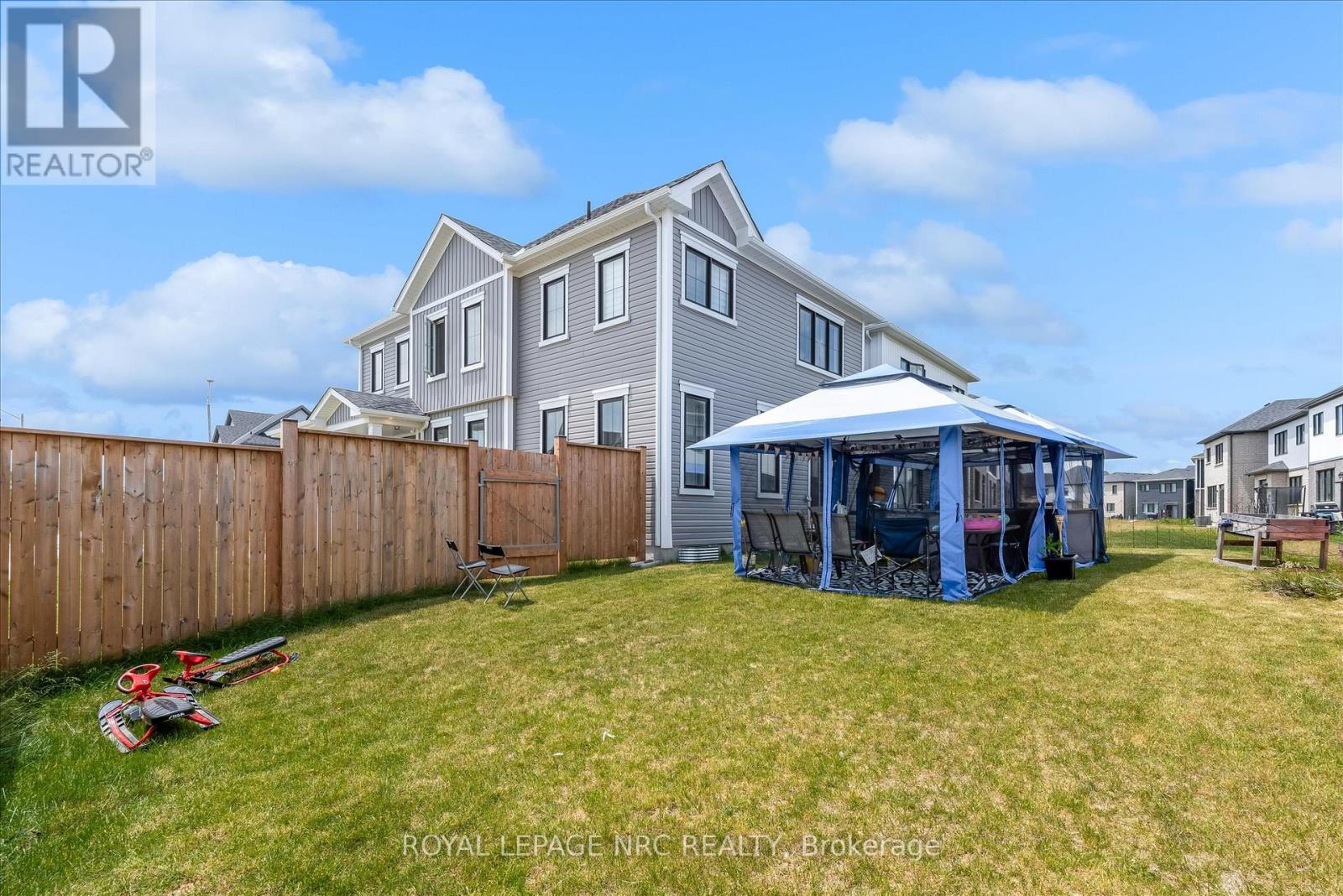 8 Downriver Drive, Welland, Ontario  L3B 0M5 - Photo 17 - X13461694