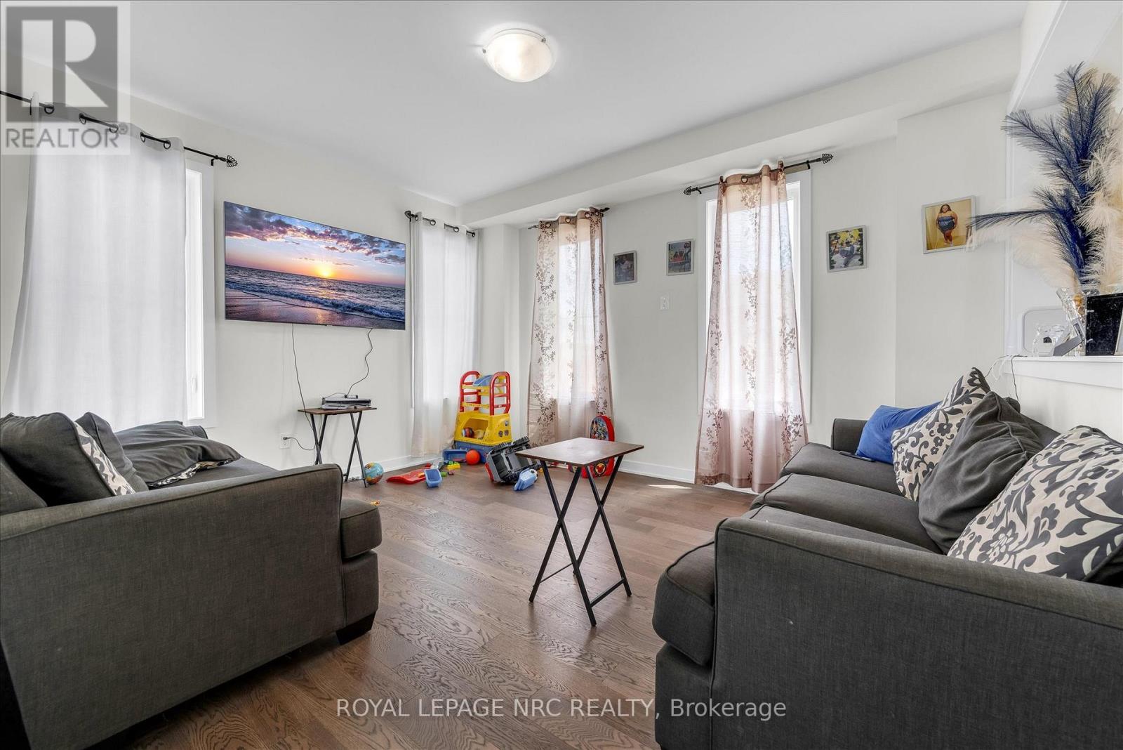 8 Downriver Drive, Welland, Ontario  L3B 0M5 - Photo 8 - X13461694
