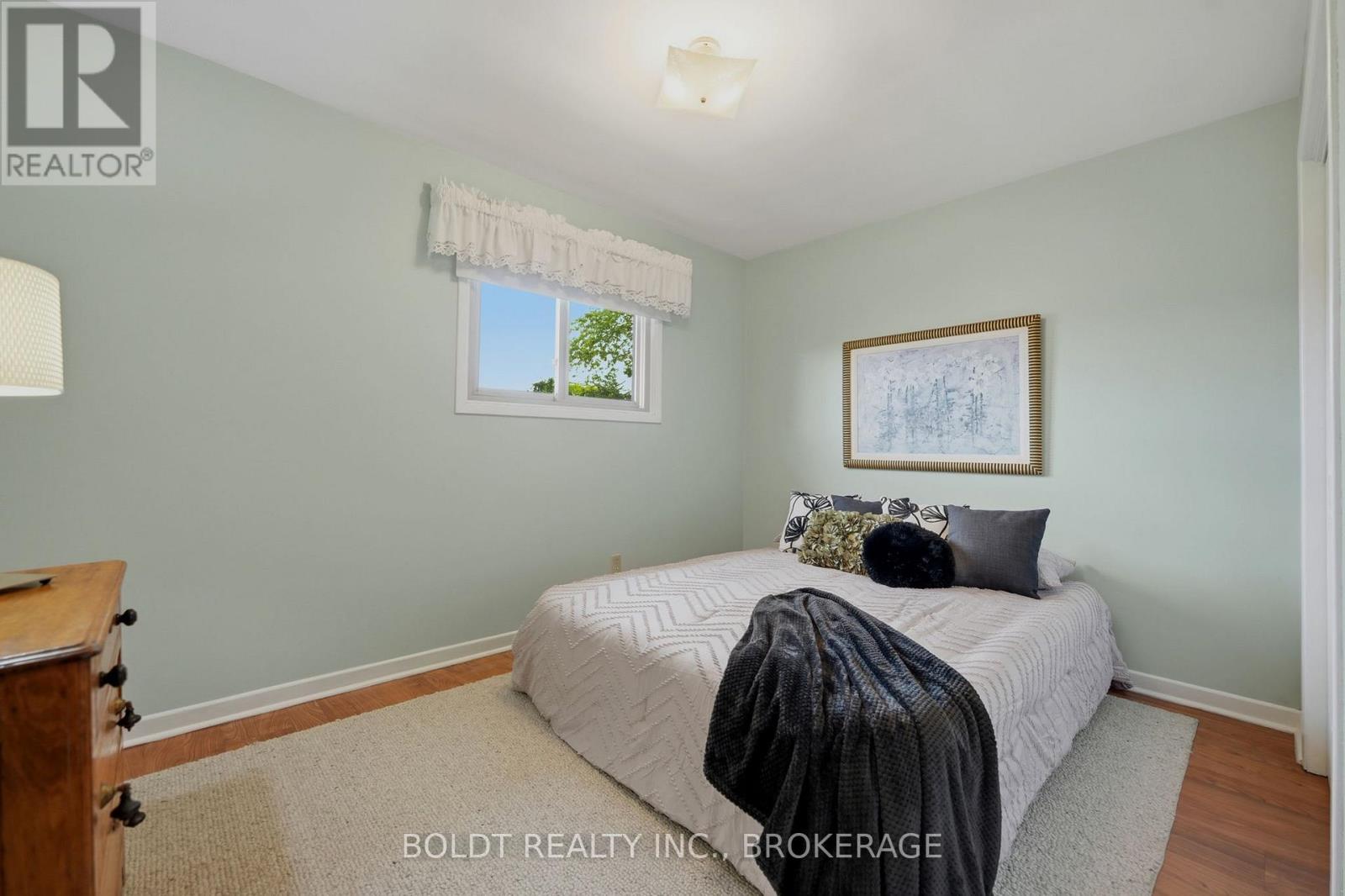 18 Linhaven Court, St. Catharines, Ontario  L2N 6V3 - Photo 19 - X13461794