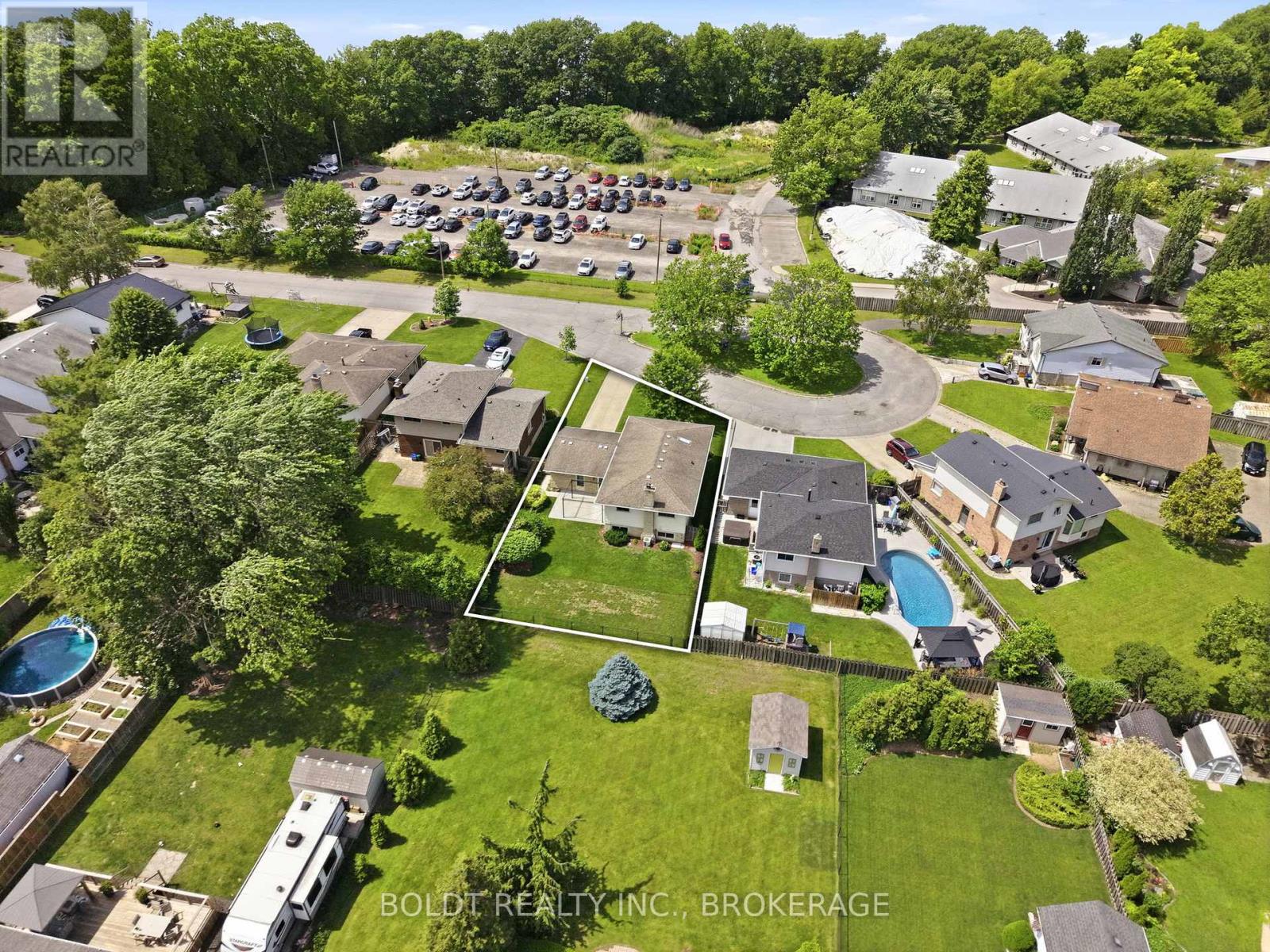 18 Linhaven Court, St. Catharines, Ontario  L2N 6V3 - Photo 42 - X13461794