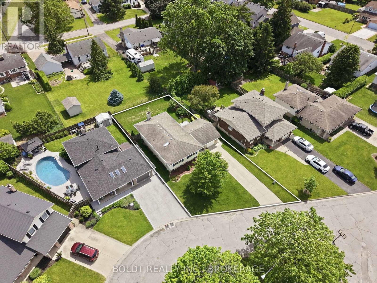18 Linhaven Court, St. Catharines, Ontario  L2N 6V3 - Photo 48 - X13461794