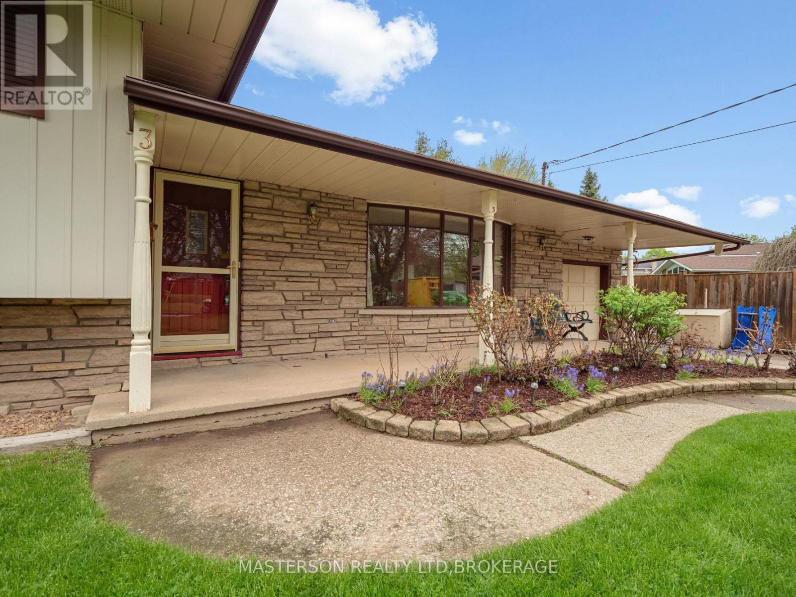 3 Star Circle, St. Catharines, Ontario  L2M 2S5 - Photo 3 - X13461922