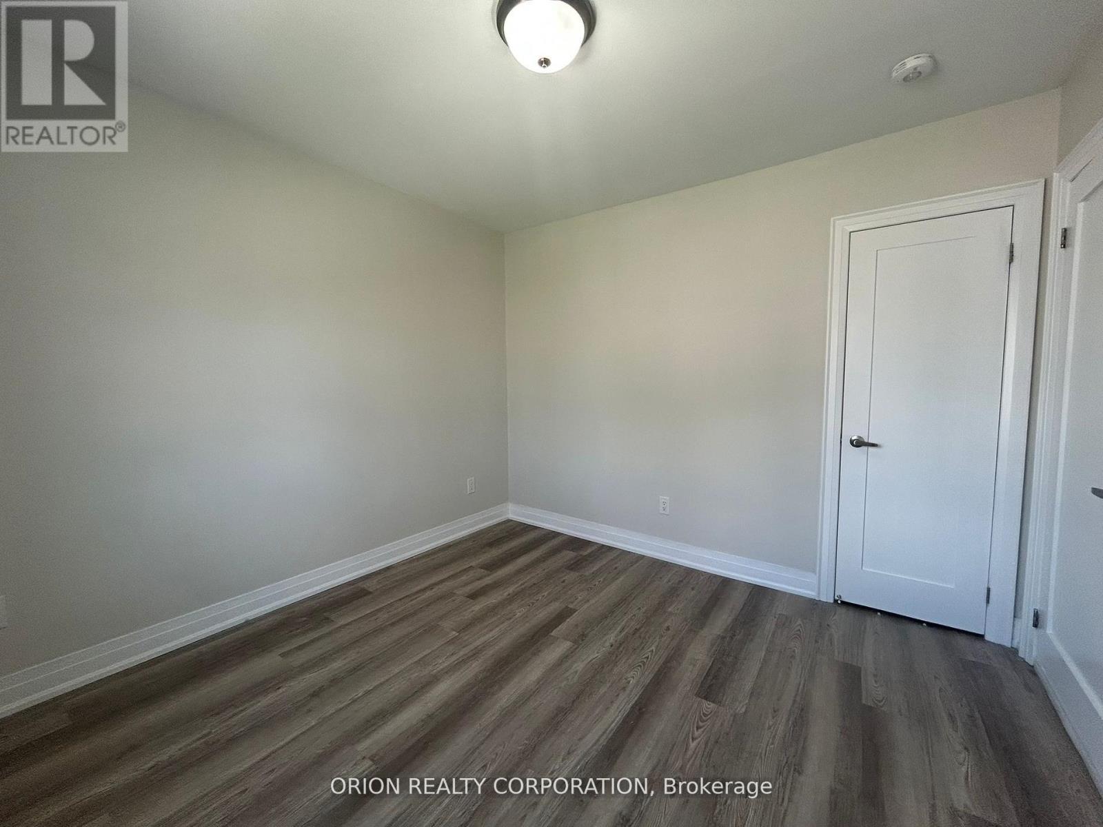 1016 Haig Boulevard, Mississauga, Ontario  L5E 2M5 - Photo 10 - W13461466