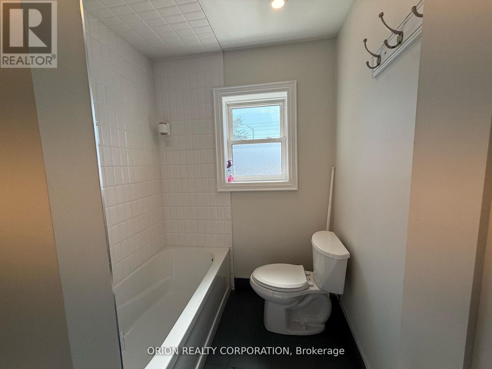 1016 Haig Boulevard, Mississauga, Ontario  L5E 2M5 - Photo 24 - W13461466