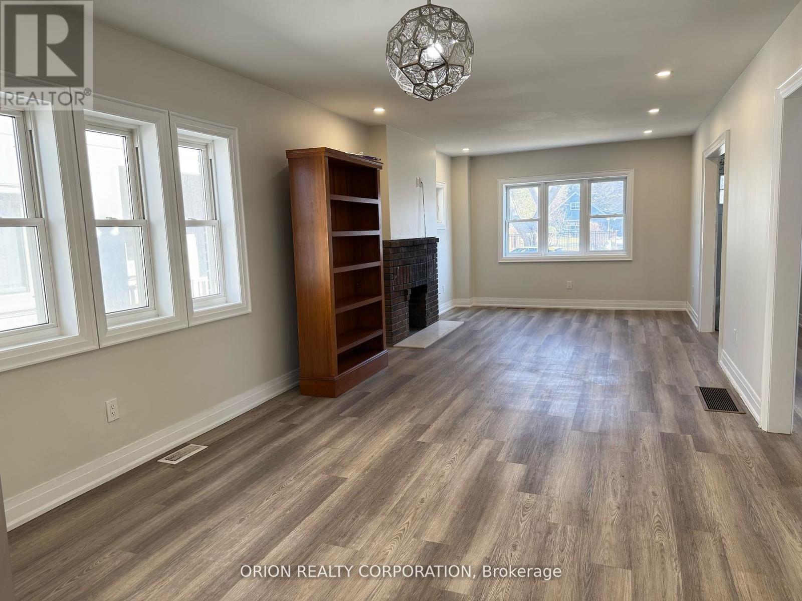 1016 Haig Boulevard, Mississauga, Ontario  L5E 2M5 - Photo 26 - W13461466