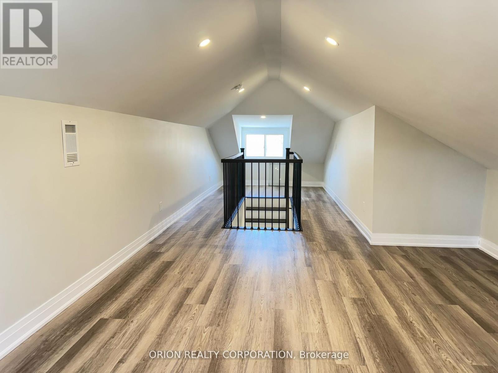 1016 Haig Boulevard, Mississauga, Ontario  L5E 2M5 - Photo 42 - W13461466