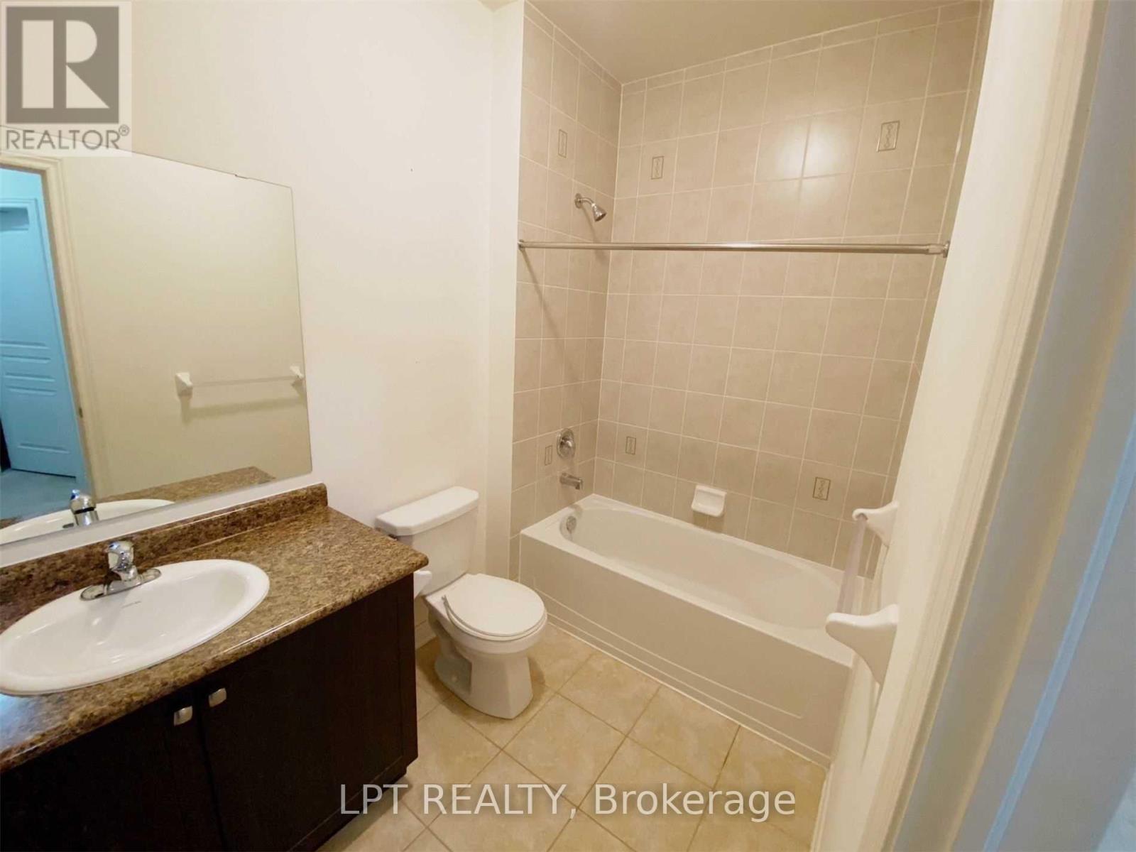 35 Humberstone Crescent, Brampton, Ontario  L7A 4C2 - Photo 13 - W13461504