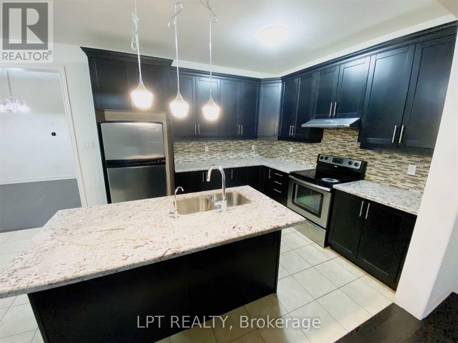 35 Humberstone Crescent, Brampton, Ontario  L7A 4C2 - Photo 8 - W13461504