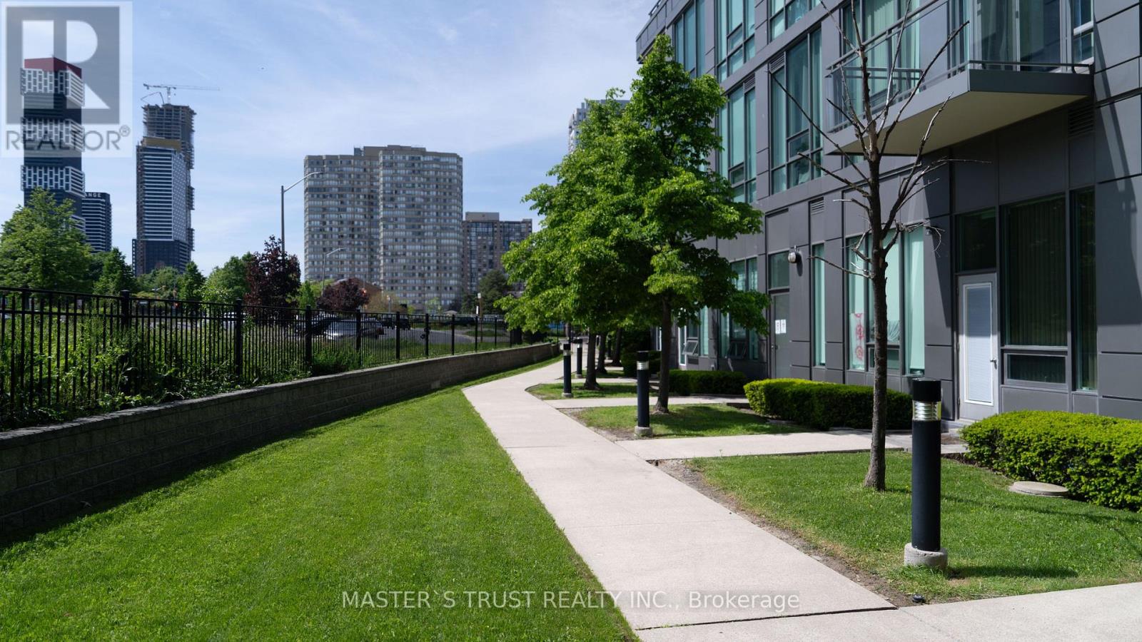 101 - 3525 Kariya Drive, Mississauga, Ontario  L5B 0C2 - Photo 3 - W13461536