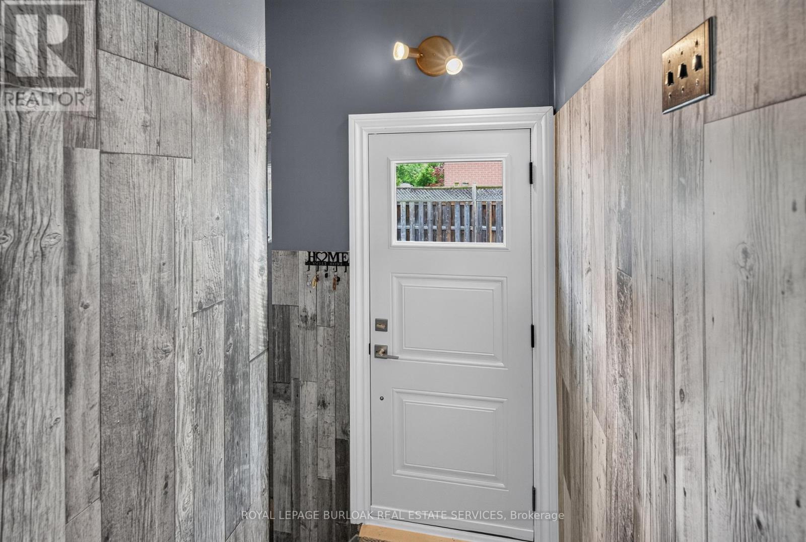 236 Hammersmith Court S, Burlington, Ontario  L7L 4N7 - Photo 16 - W13461540