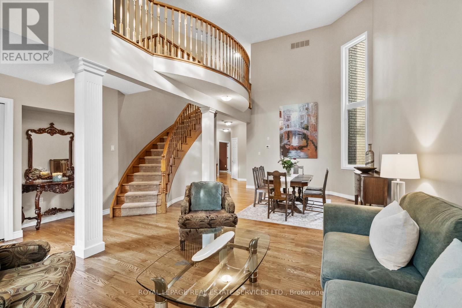 2045 Rosemount Crescent, Oakville, Ontario  L6M 3P5 - Photo 3 - W13461544