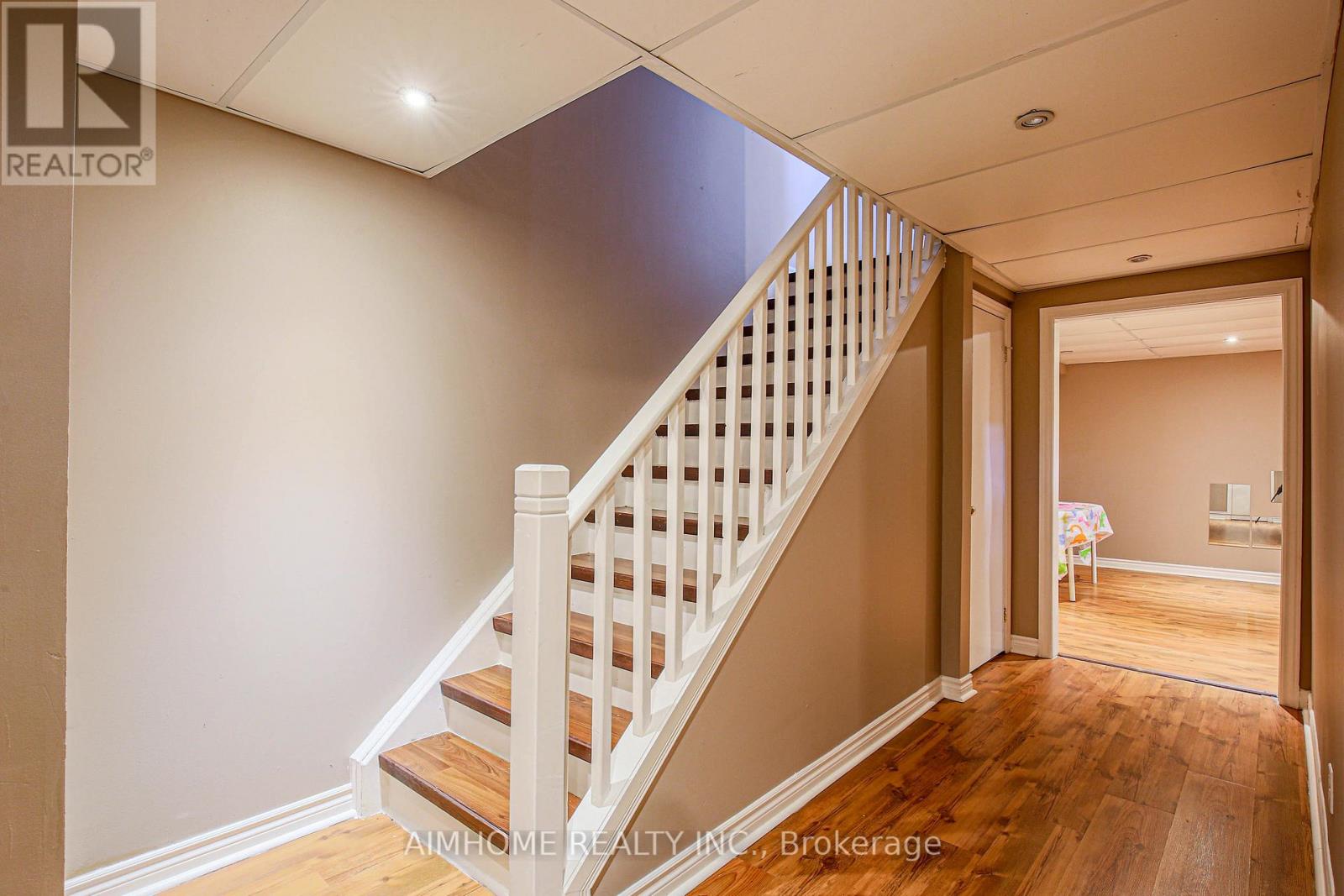 6401 Saratoga Way, Mississauga, Ontario  L5N 7V4 - Photo 31 - W13461566