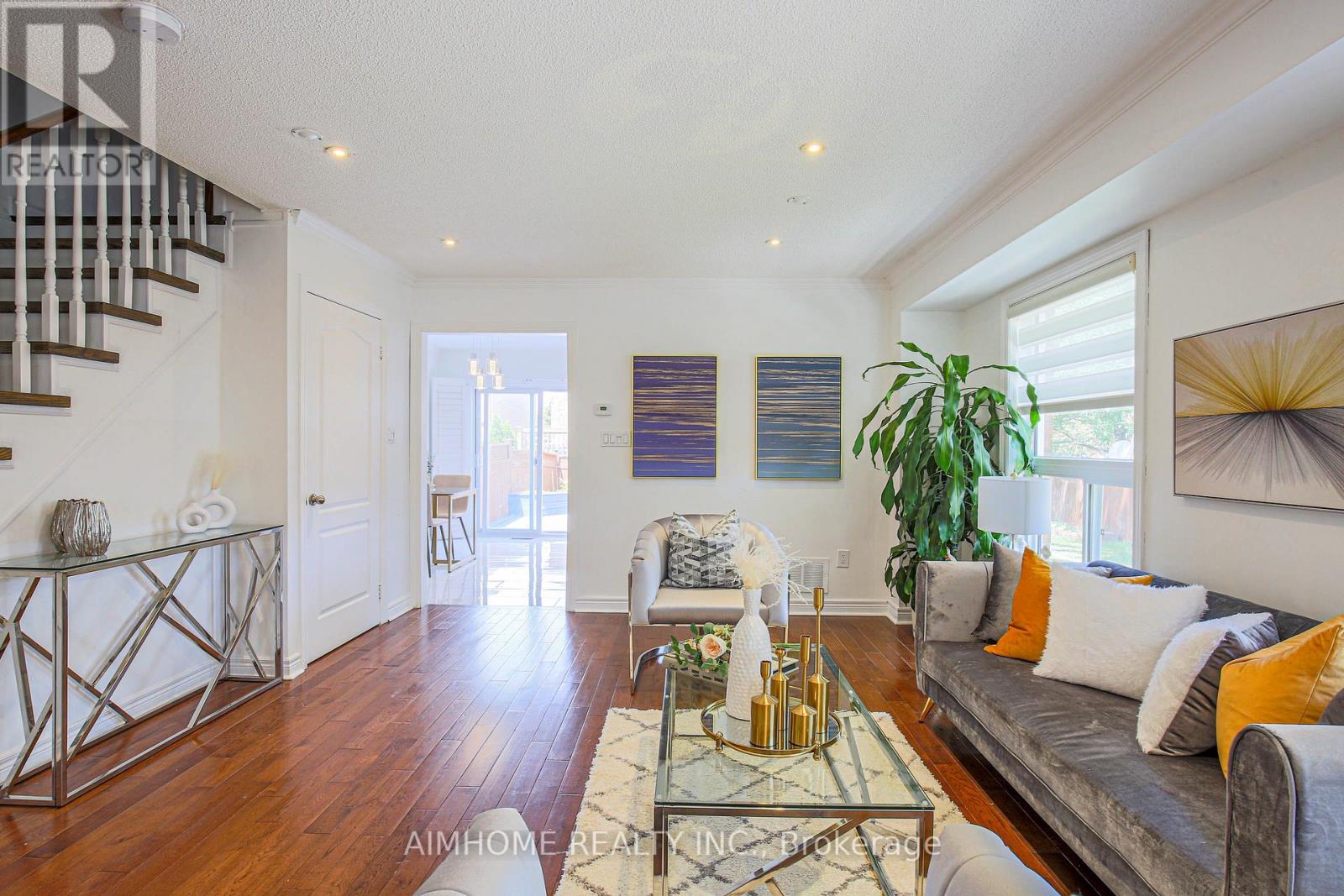 6401 Saratoga Way, Mississauga, Ontario  L5N 7V4 - Photo 8 - W13461566