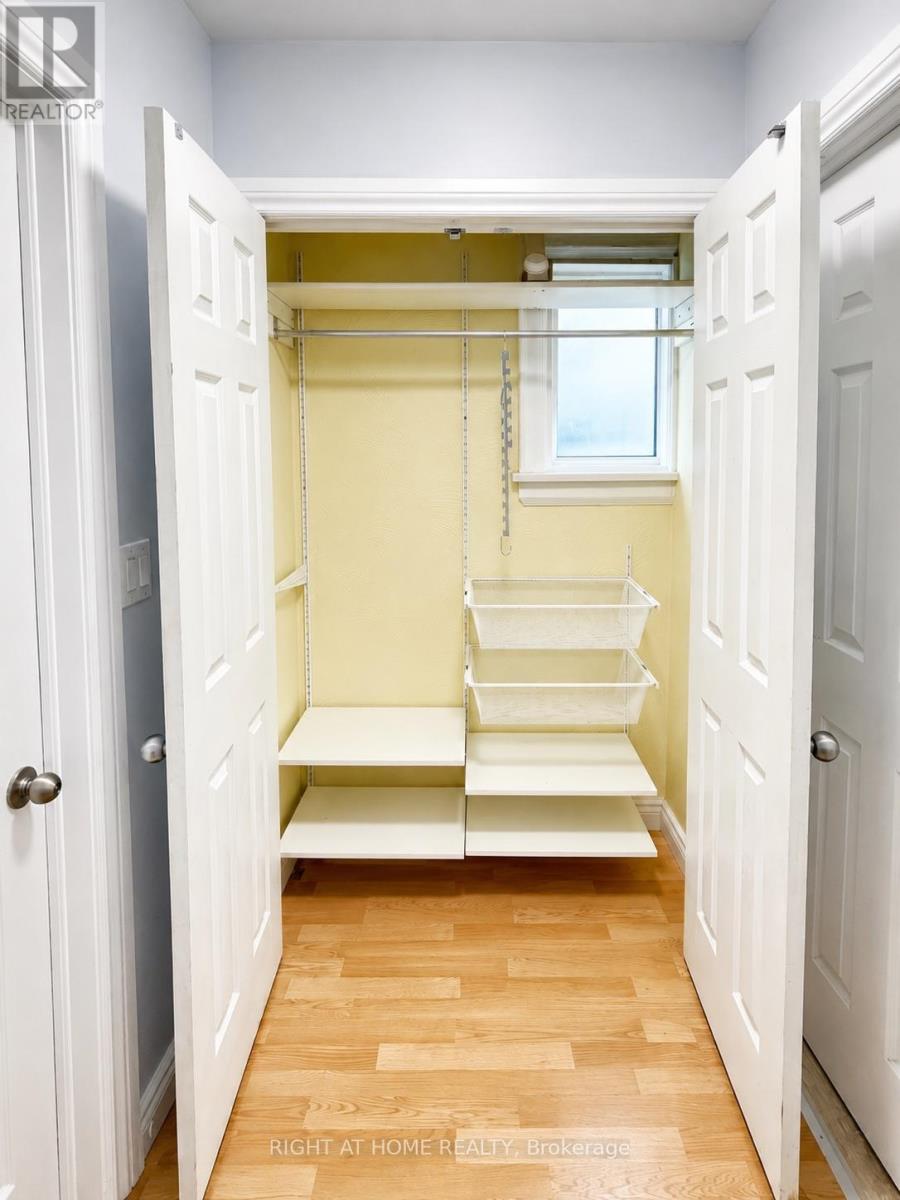 Rear Apartment - 659 Old Weston Road, Toronto, Ontario  M6N 3B4 - Photo 6 - W13461646