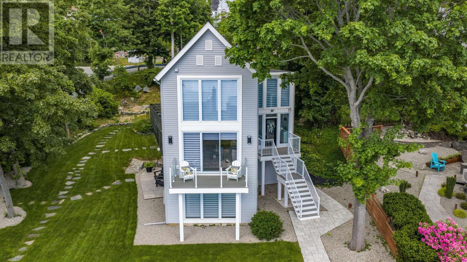 15 Shipyard Road, Bedford, Nova Scotia  B4A 2G2 - Photo 1 - 202604007
