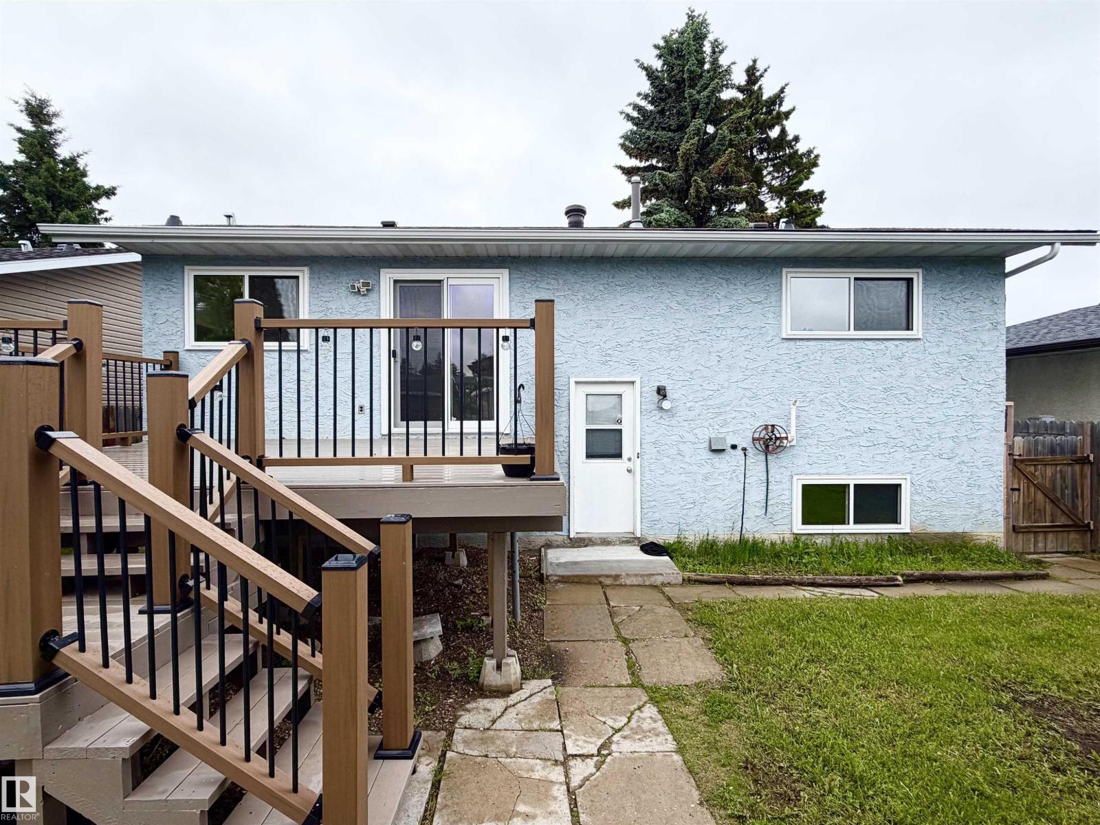 2039 48 St Nw, Edmonton, Alberta  T6L 2W5 - Photo 18 - E4484032
