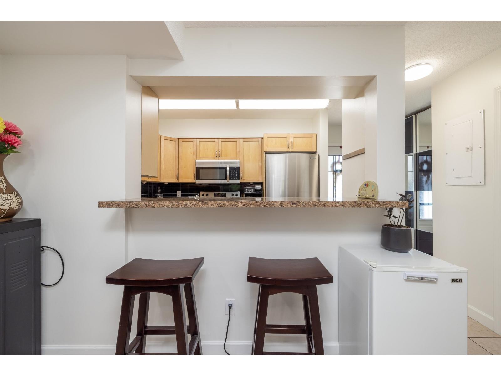 1 3168 268 Street, Langley, British Columbia  V4W 3S1 - Photo 6 - R3137113