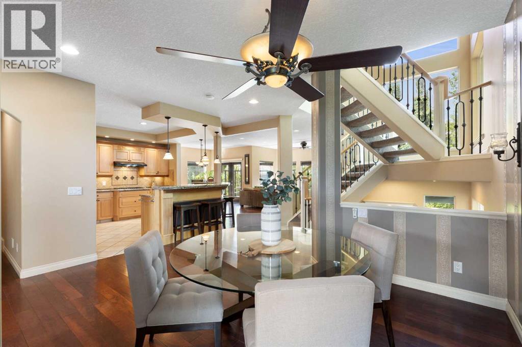 410 Royal Crest Bay NW, Calgary, Alberta  T3G 4M8 - Photo 14 - A2318303