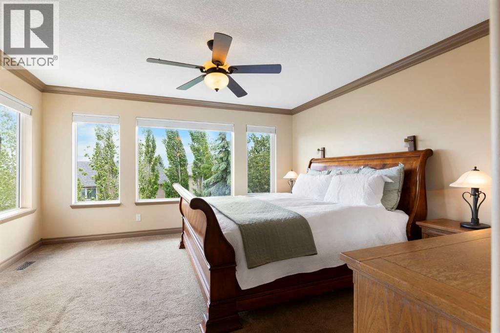 410 Royal Crest Bay NW, Calgary, Alberta  T3G 4M8 - Photo 27 - A2318303