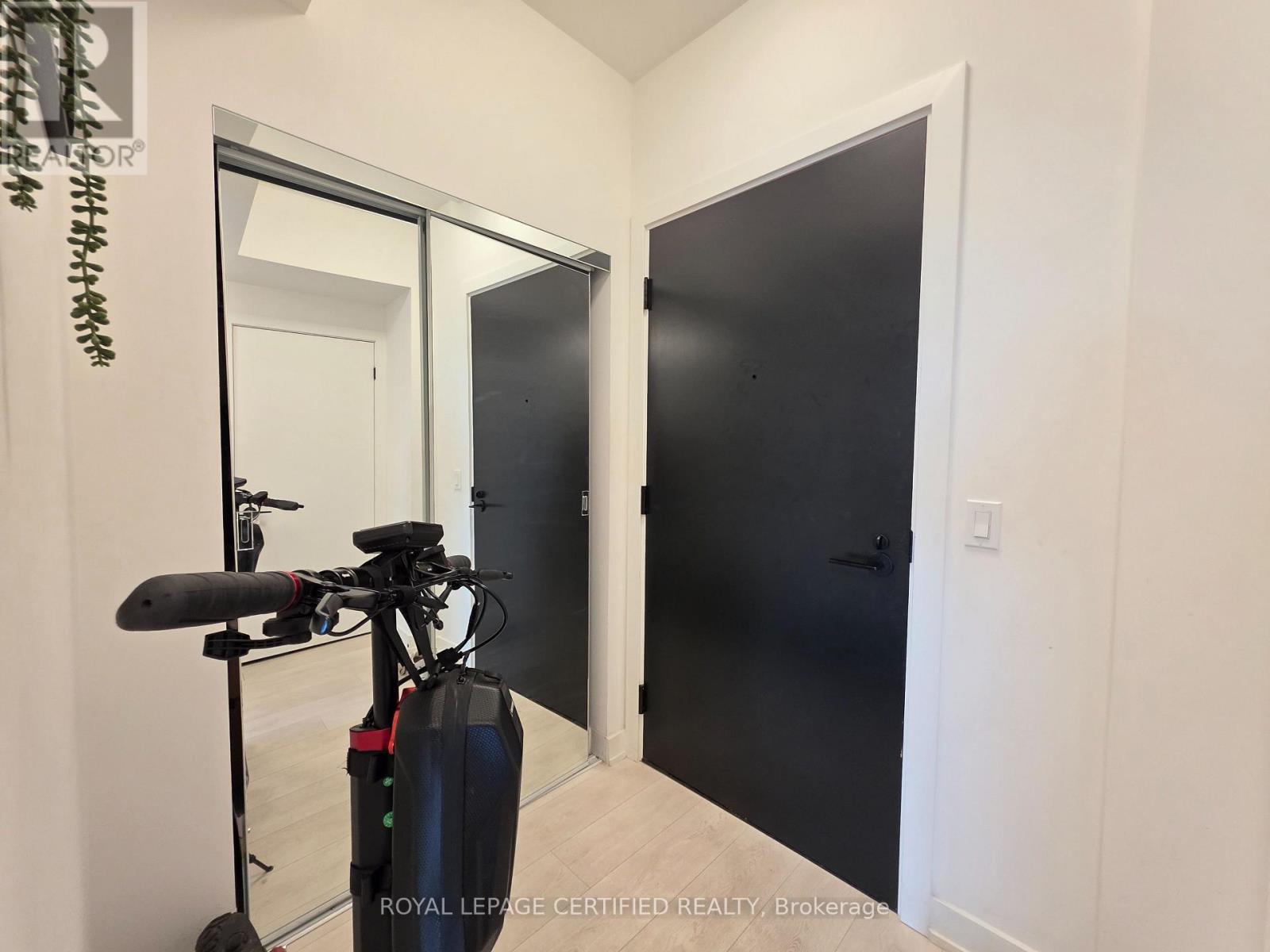1701 - 127 Broadway Avenue, Toronto, Ontario  M4V 1P4 - Photo 12 - C13461886