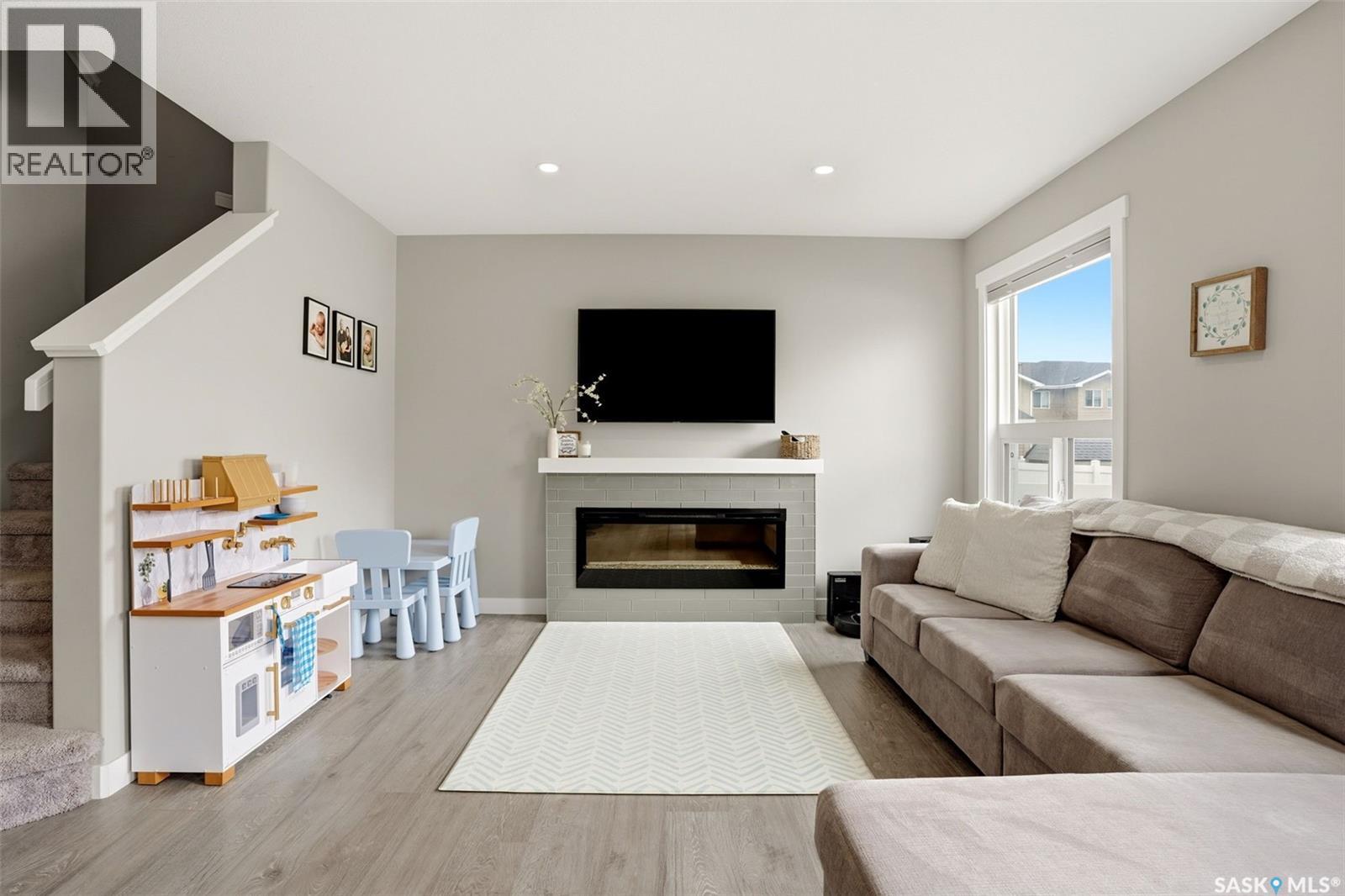 4509 E Keller Avenue, Regina, Saskatchewan  S4V 1P4 - Photo 6 - SK039917