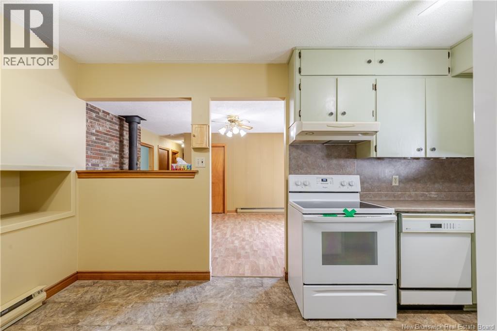 422 Sewell Street, Fredericton, New Brunswick  E3A 5E2 - Photo 12 - NB140832