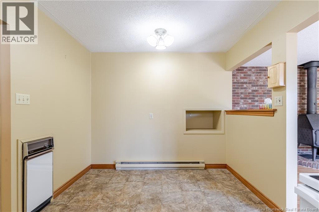 422 Sewell Street, Fredericton, New Brunswick  E3A 5E2 - Photo 15 - NB140832