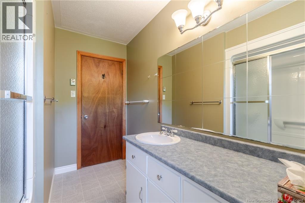 422 Sewell Street, Fredericton, New Brunswick  E3A 5E2 - Photo 31 - NB140832