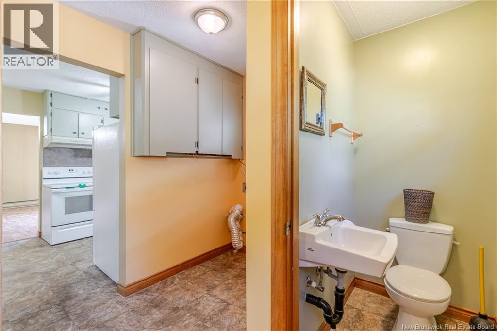 422 Sewell Street, Fredericton, New Brunswick  E3A 5E2 - Photo 37 - NB140832