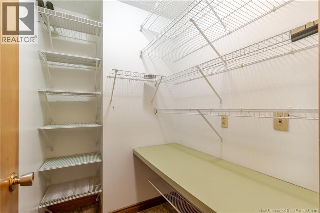 422 Sewell Street, Fredericton, New Brunswick  E3A 5E2 - Photo 38 - NB140832