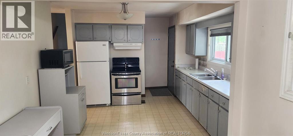 376 Fryer Street, Amherstburg, Ontario N9V 2L9 - Photo 8 - 26014537