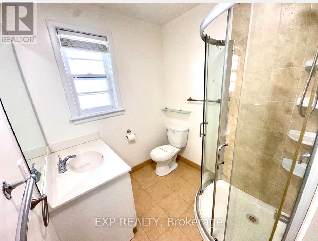 Main - 119 Earlton Road, Toronto, Ontario  M1T 2R8 - Photo 8 - E13461776