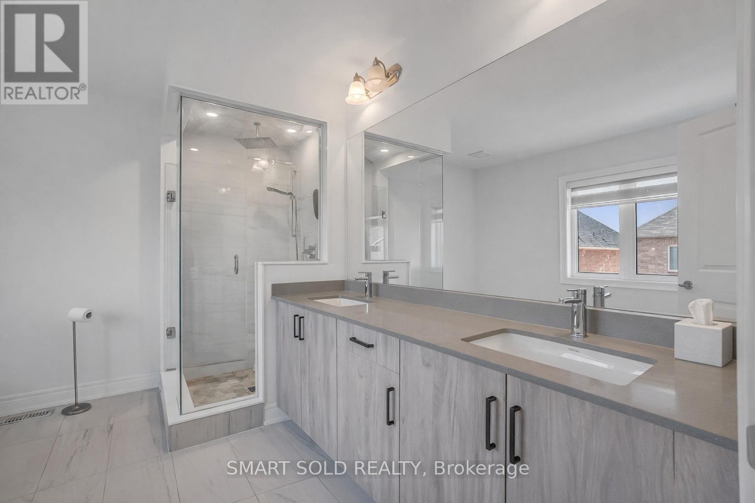 59 Murray Leonard Lane, East Gwillimbury, Ontario  L9N 0Z5 - Photo 13 - N13421540