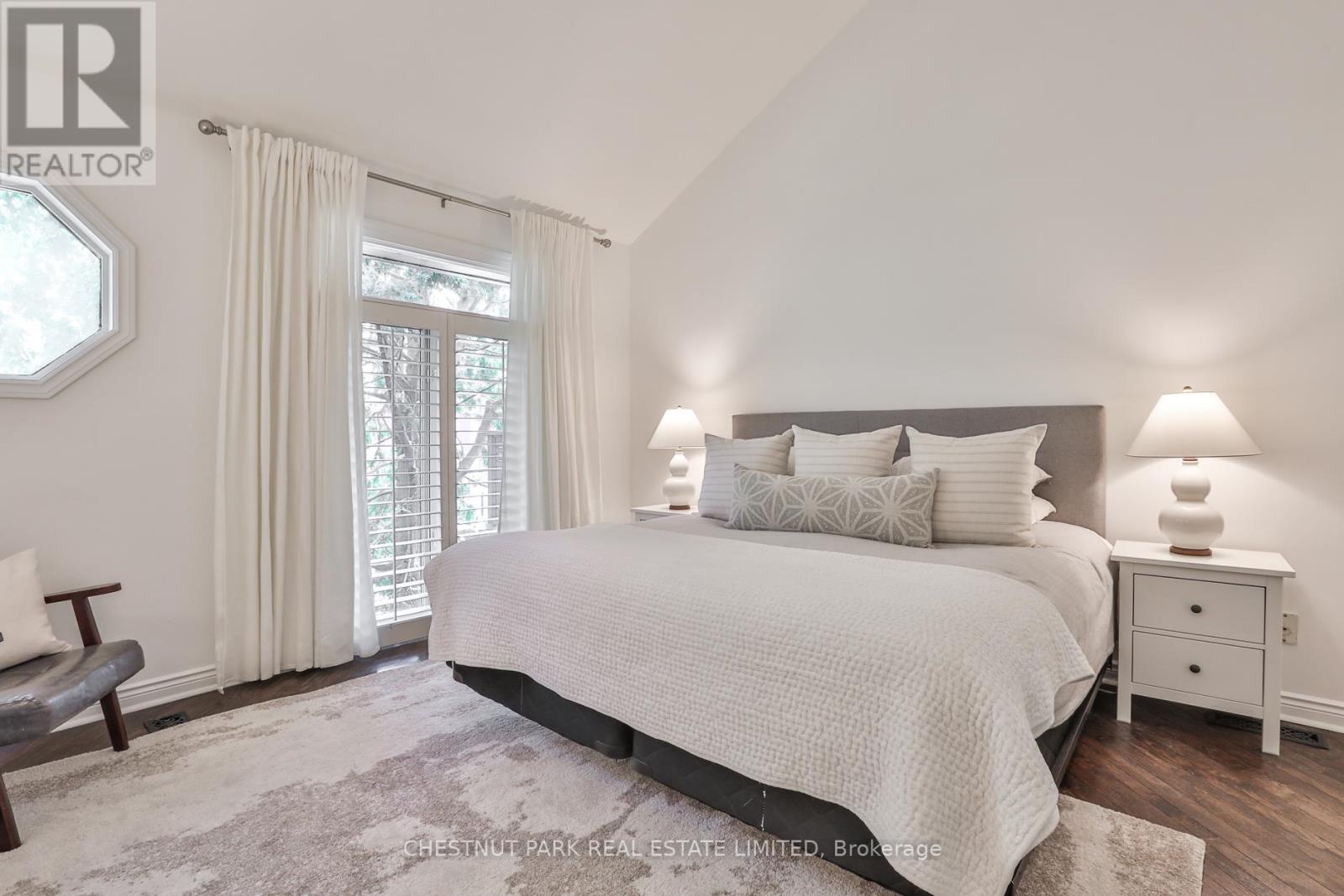 52 West Avenue W, Toronto, Ontario  M4M 2L8 - Photo 13 - E13461984