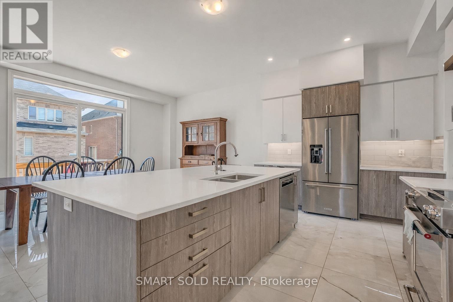 59 Murray Leonard Lane, East Gwillimbury, Ontario  L9N 0Z5 - Photo 7 - N13421540